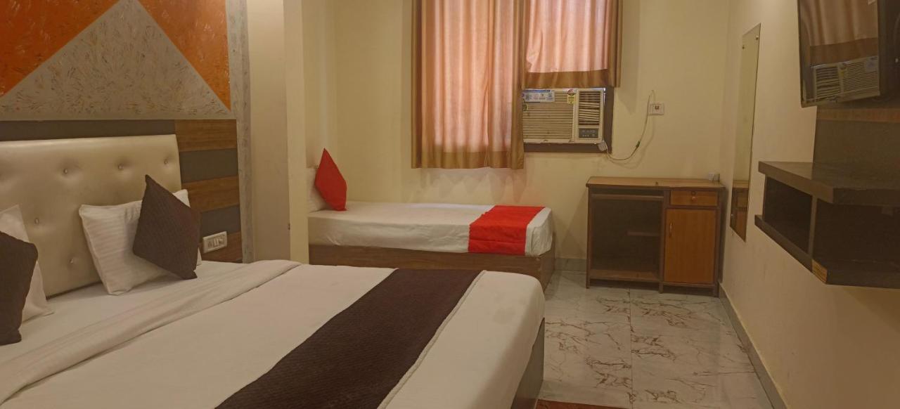 Airport Hotel Prince Palace By Byobhotels Nova Deli Exterior foto